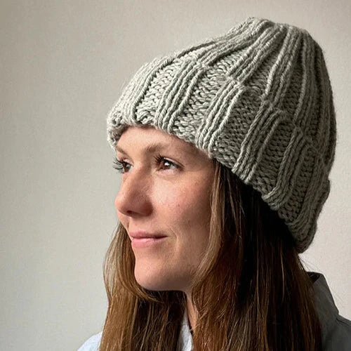 Shoreline Beanie | Learn To Knit Kit | Project Weekend