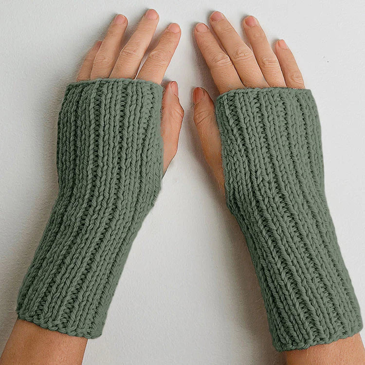 Wanderlust Wrist Warmers | Beginner Knitting Kit | Project Weekend